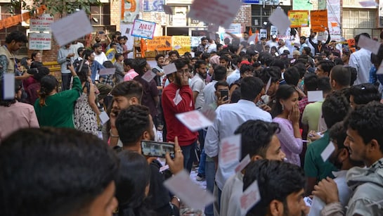 Left Unity Sweeps JNUSU Elections at JNU!