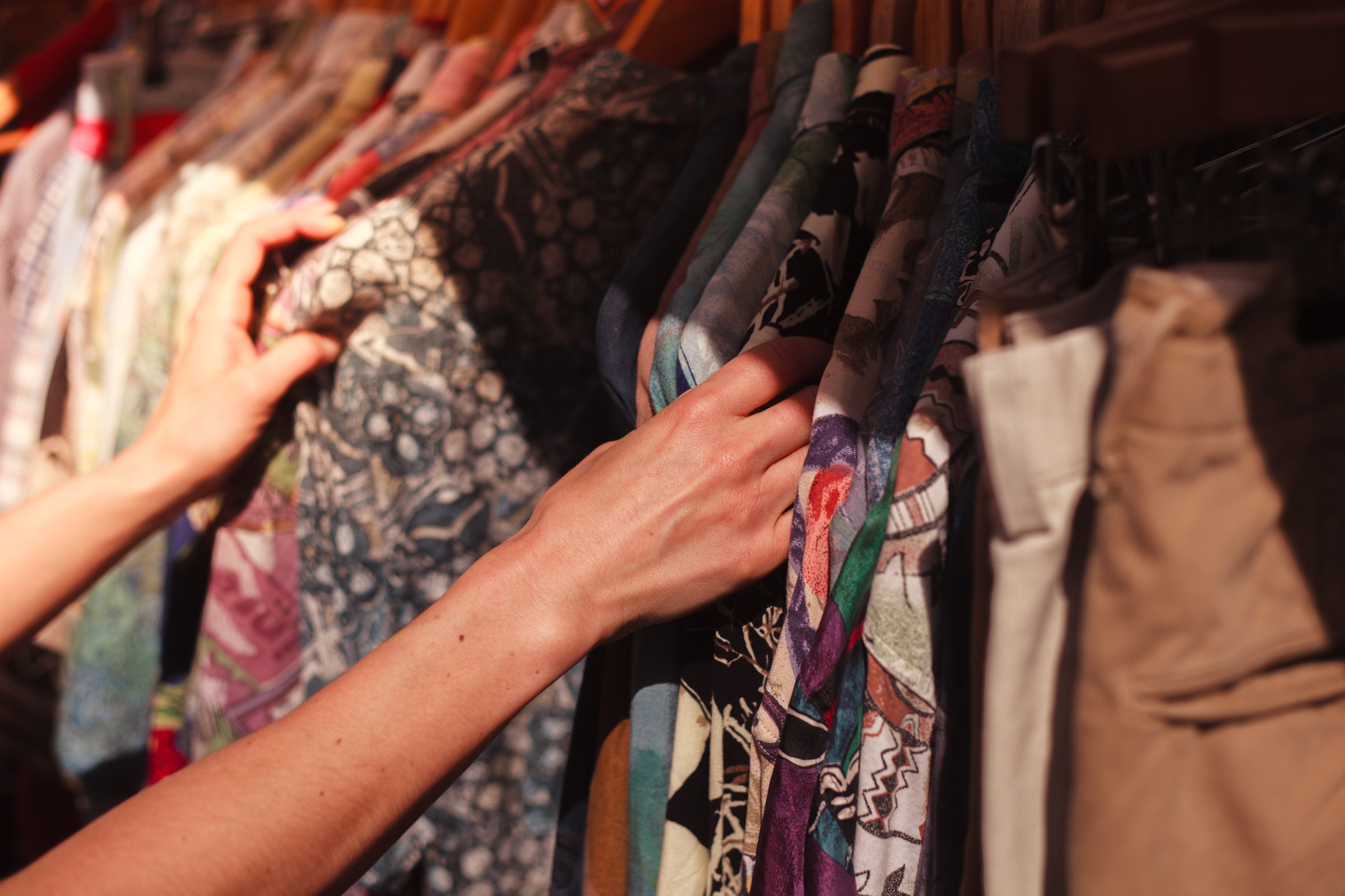 Why GenZ Indians are thrifting Prada, Louis Vuitton & more?