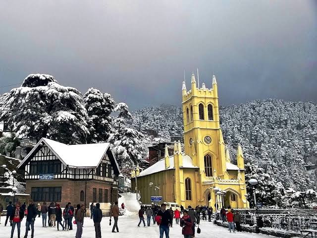 White Christmas in Shimla Brings Snow, Joy, and Challenges