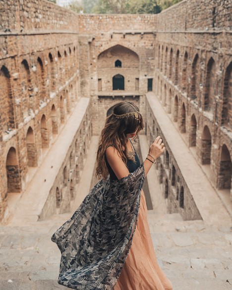 Check out these places for clicking Instagram aesthetic pictures in Delhi!