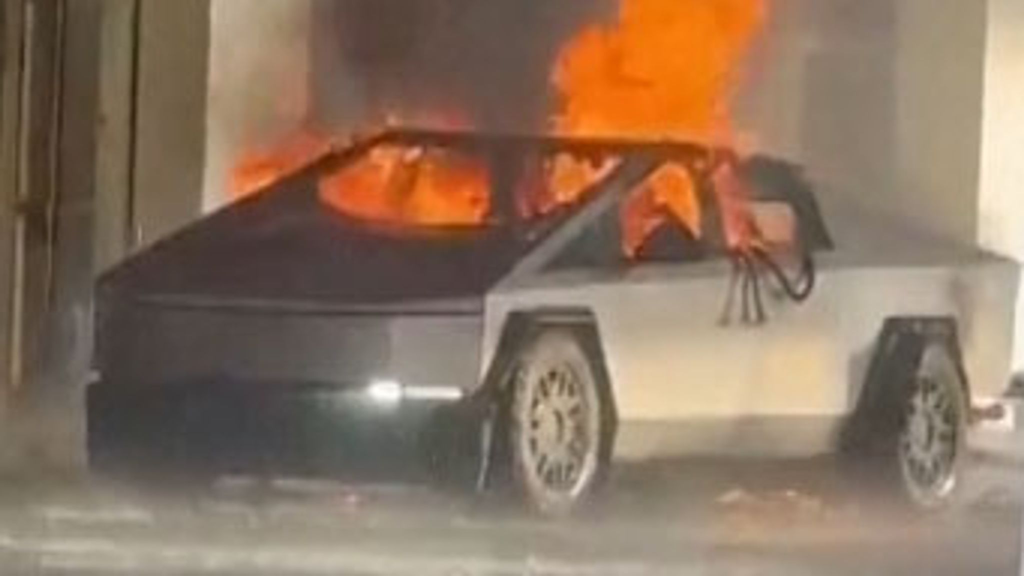 Tesla Cybertruck Explosion in Las Vegas Sparks Terrorism Investigation