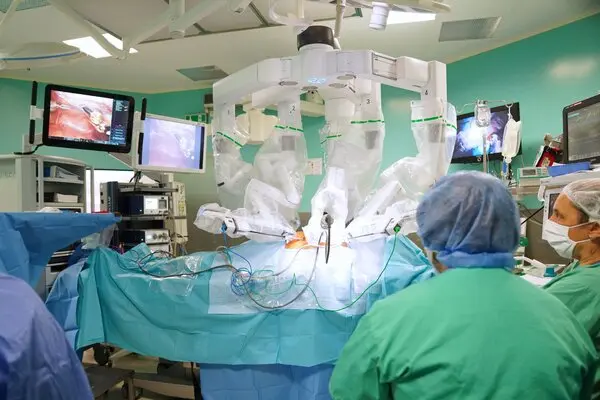 Precision Redefined: Pune Hospital Installs Indigenous SSI Mantra Surgical Robot