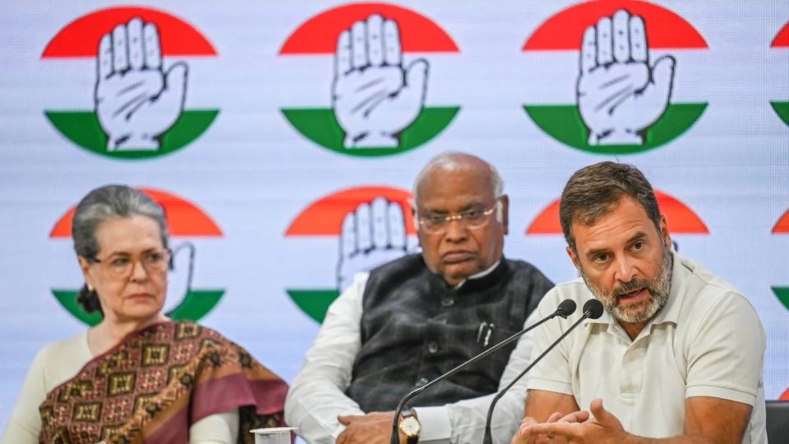 Congress Promises a Game-Changer: Free Electricity & Rs 2,500 for Women!