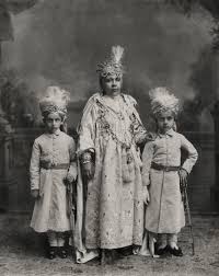 When Begum Sultan Jahan Travelled the World Alone in Early 20th Century!