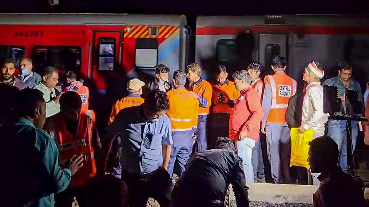 Jalgaon Horror: Passengers Jump to Deaths Fearing Fire, Hit by Speeding Train