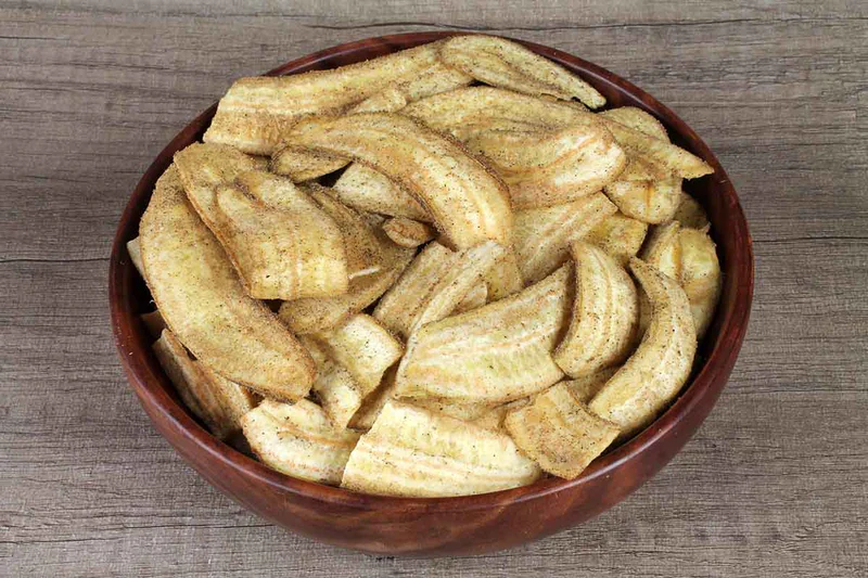 10 Health Benefits of Eating Banana with Black Pepper