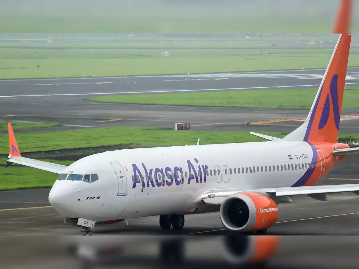 Maha Kumbh: Akasa Air Connects Pune to Prayagraj, Punekars Demand Direct Flights