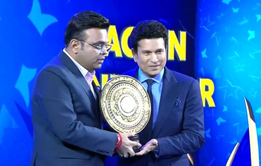 BCCI honours Sachin Tendulkar with the Col. C.K. Nayudu Lifetime Achievement Award!