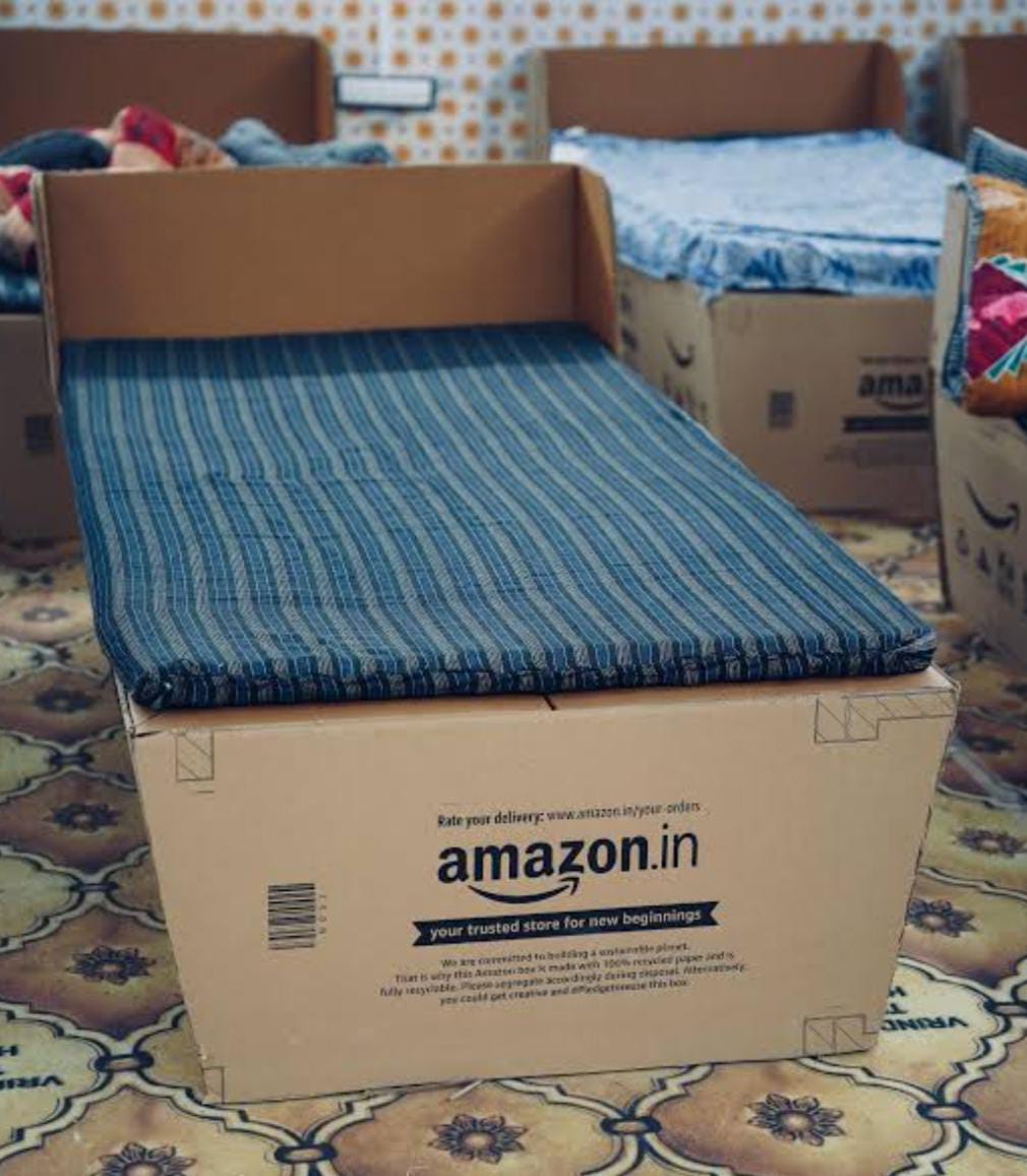 Amazon India's Initiative at Maha Kumbh Mela 2025: Transforming Delivery Boxes into Portable Beds