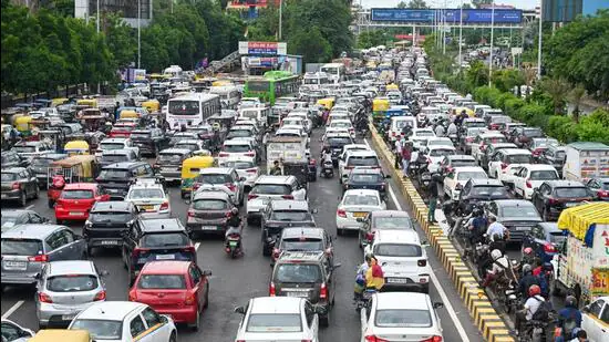 Breaking Down on Noida Expressway? It Might Cost You Rs 20,000!