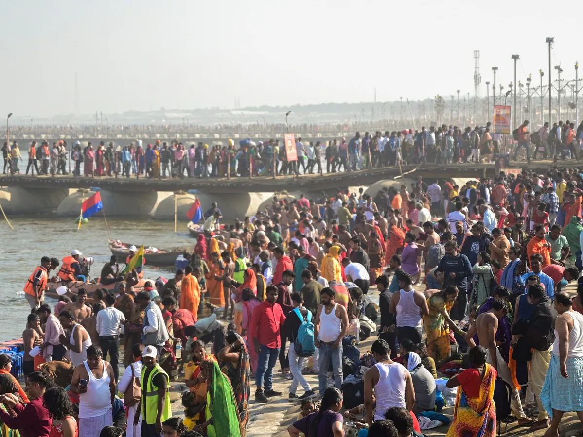 Triveni Sangam Witnesses Millions as Magh Purnima Snan Peaks Maha Kumbh 2025