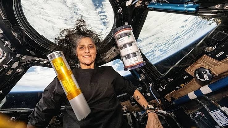 Why astronauts need a high-calorie diet in space?