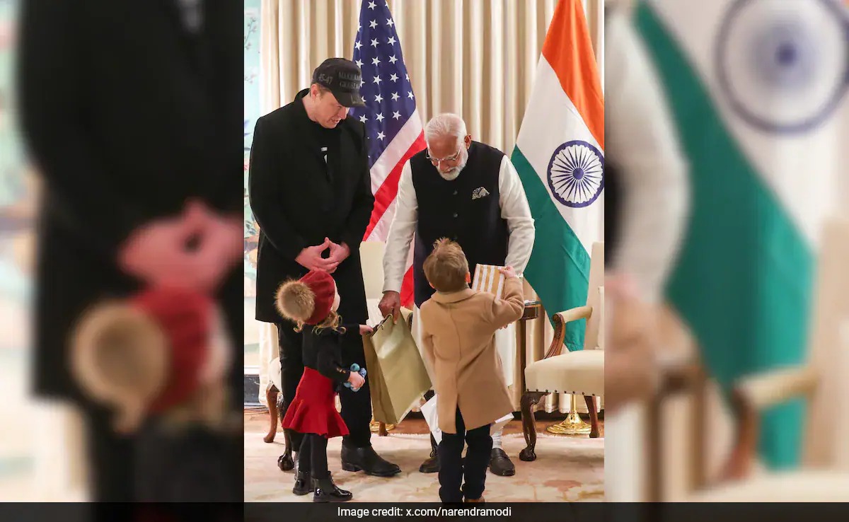 Why Did PM Modi Choose Indian Classics for Musk's Kids?