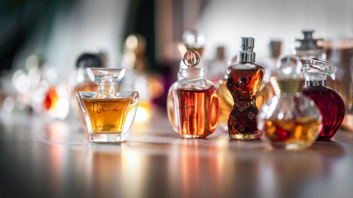 Perfume Day’s Dark Secrets—What’s Really in Your Favorite Fragrance?