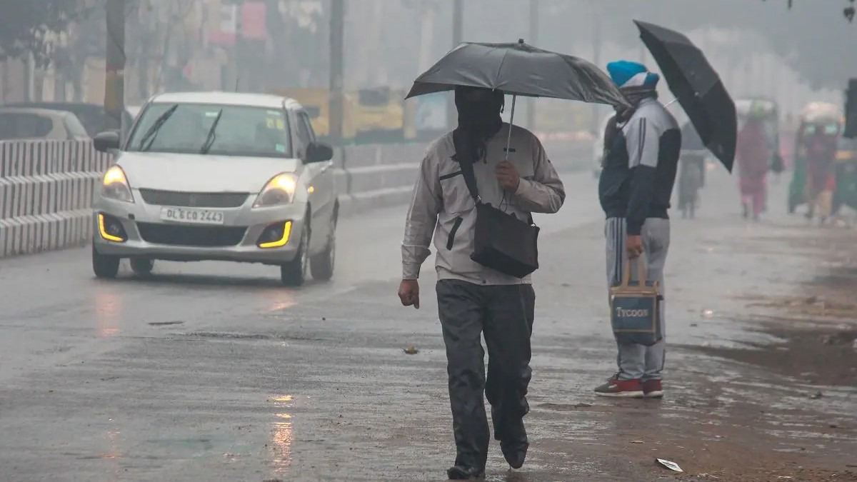 Heat Takes a Backseat as Delhi-NCR Gets a Rainy Plot Twist!