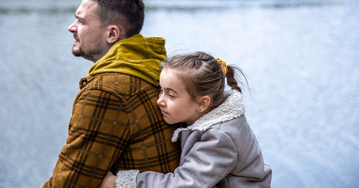 If Your Parents Were Distant, This Is How It Affected You!