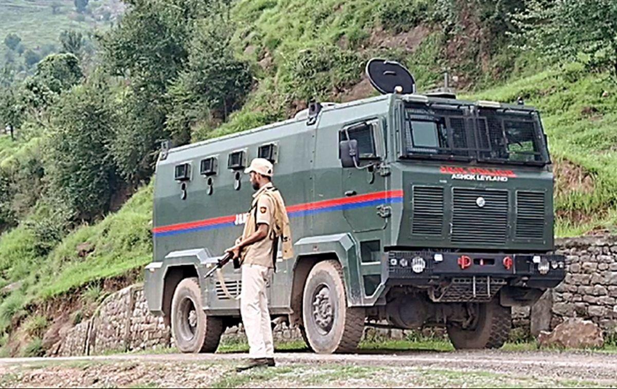 Terrorist attack on army vehicle in J&K's Sunderbani, search operation underway