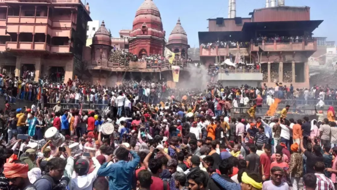 Masan Holi: The festival of ashes at Manikarnika ghat!