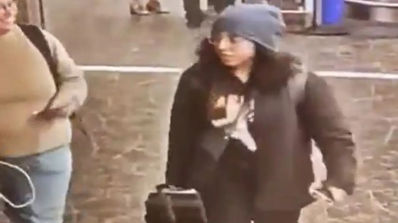 Indian Student Rajni Srinivasan Deported from the U.S. After Visa Revoked!
