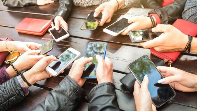 Hinglish to High Key Fluent: Gen Z’s English Glow-Up!