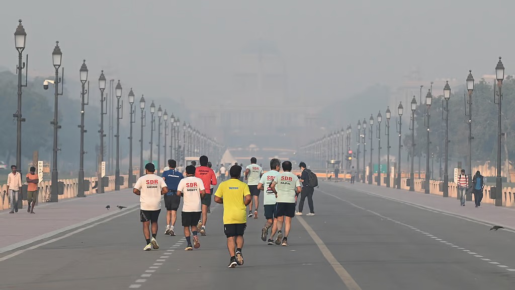 AQI drops to 85! Is Delhi's pollution crisis over?