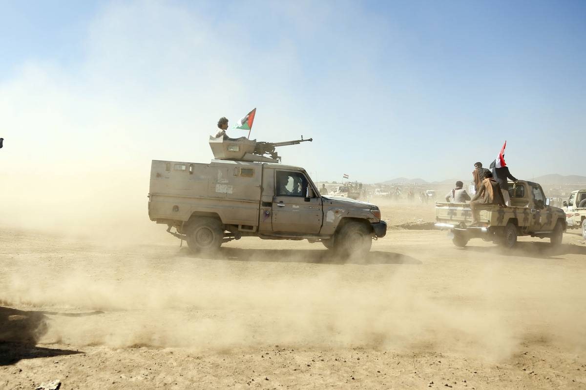 U.S. launches major airstrikes on Yemen's Houthis, 24 killed in escalating conflict!