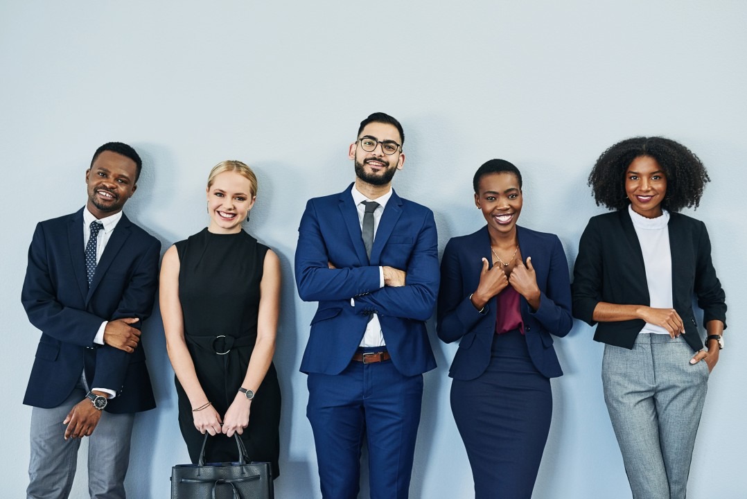 What colours you should NOT wear in your interview?