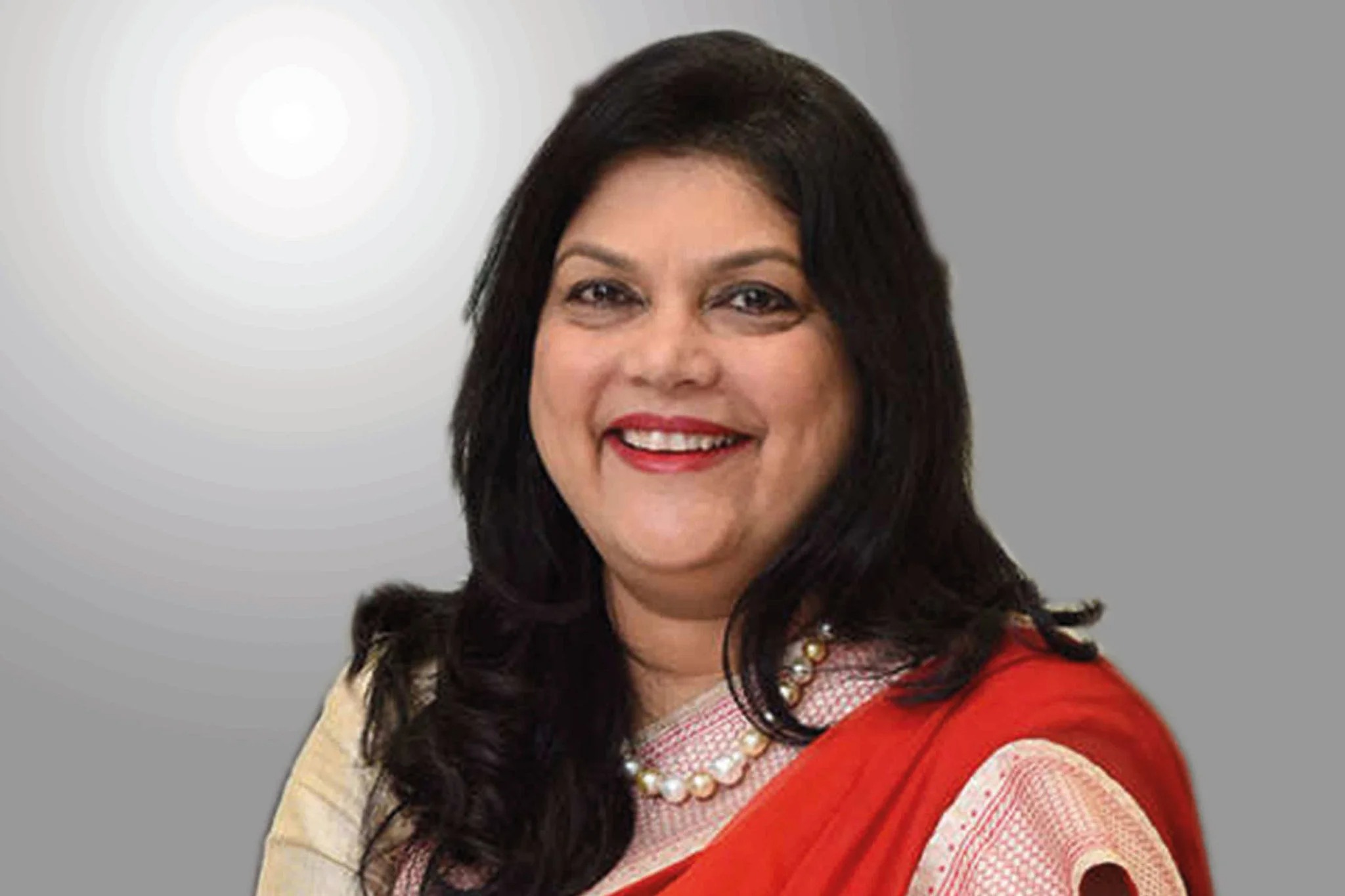 From Banker to Billionaire: How Falguni Nayar Built Nykaa at 50!