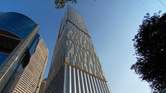 EXCLUSIVE: Pharma Tycoon Buys ₹200 Crore Mumbai Home!