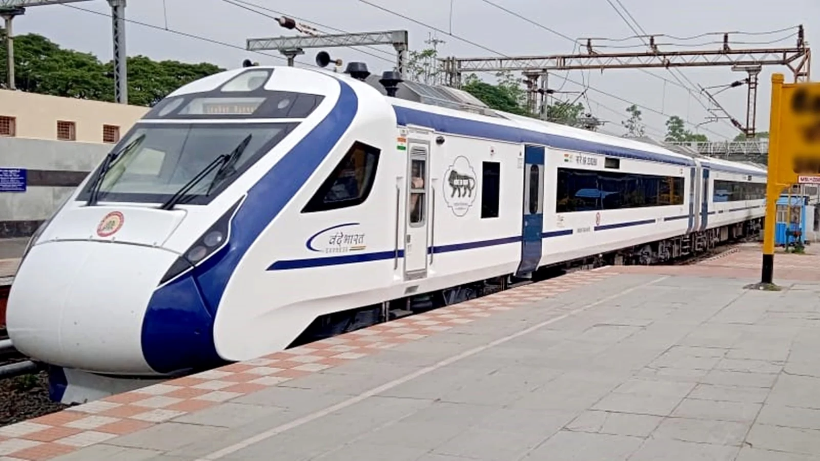 PM Modi To Flag The First Vande Bharat Train In Kashmir!