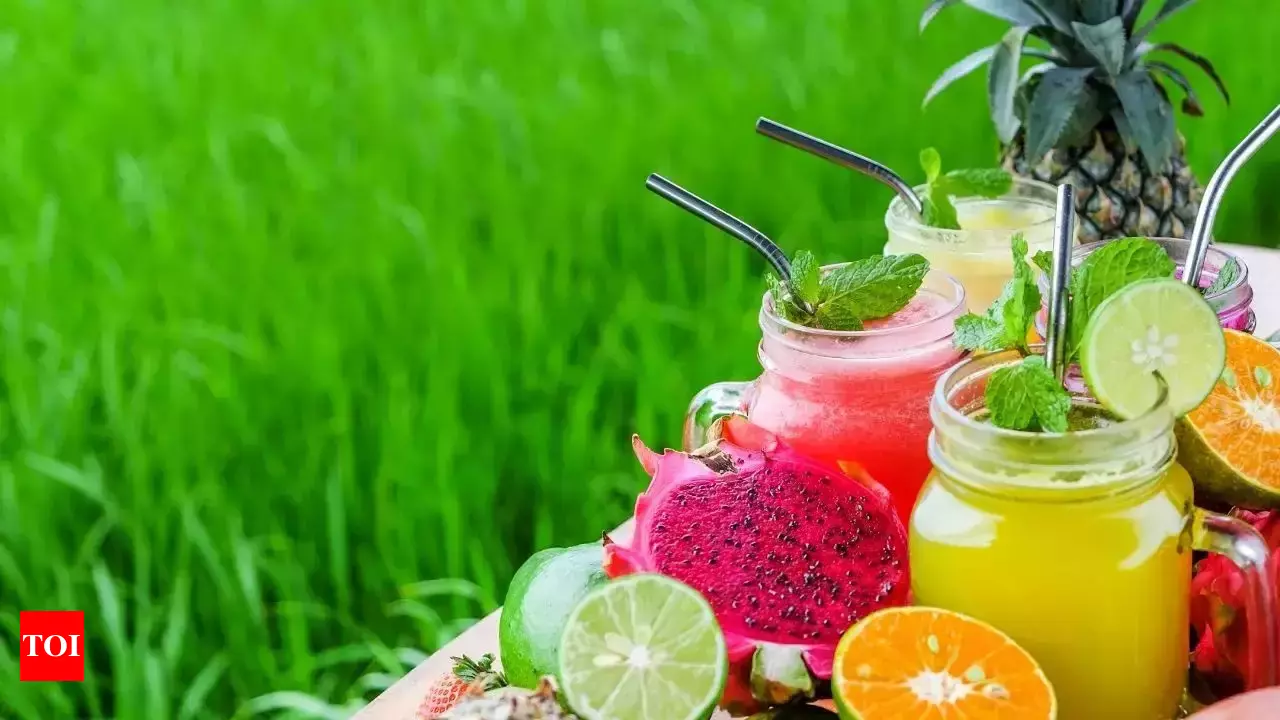 6  Navratri Drinks to Stay Energized & Hydrated While Fasting!