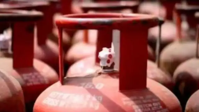 LPG cylinders to cost ₹50 more from TOMORROW—are you prepared for the hit?