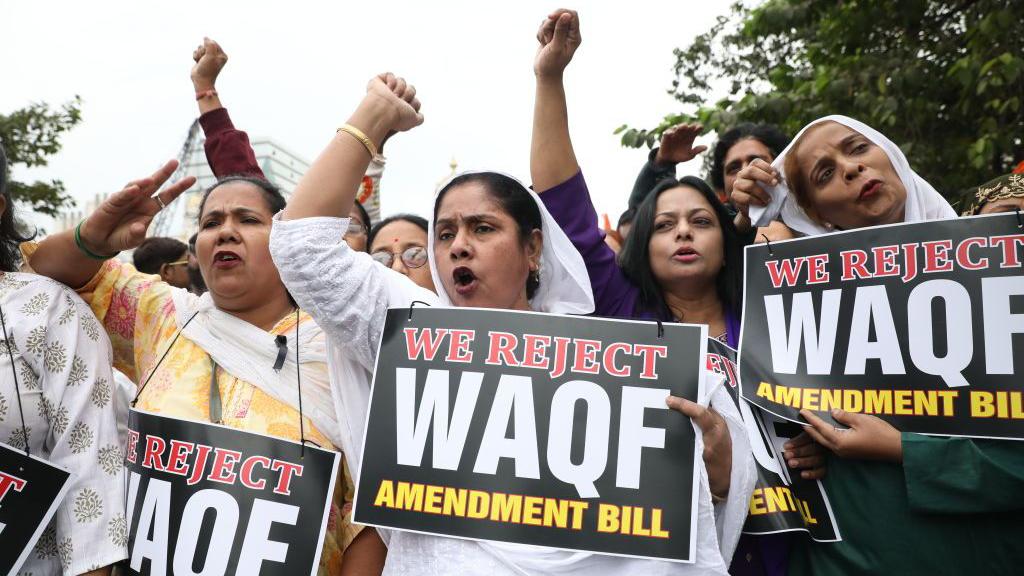 Waqf Board Act in Force, Protests Rise Across Nation, Centre Moves To SC!
