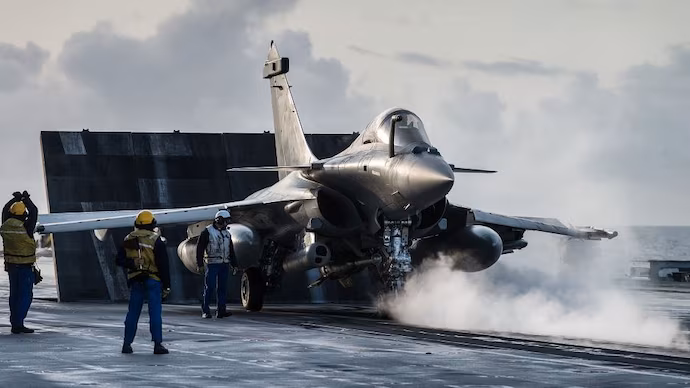₹63,000 Cr Deal Signed! India’s Navy Just Leveled Up