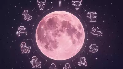 Why astronomers are calling this weekend’s moon a rare cosmic contradiction?