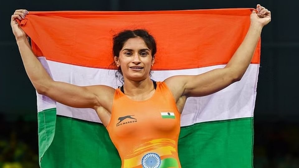 Vinesh Phogat Chooses ₹4 Crore Cash Reward, Skips Job and Land from Haryana Govt