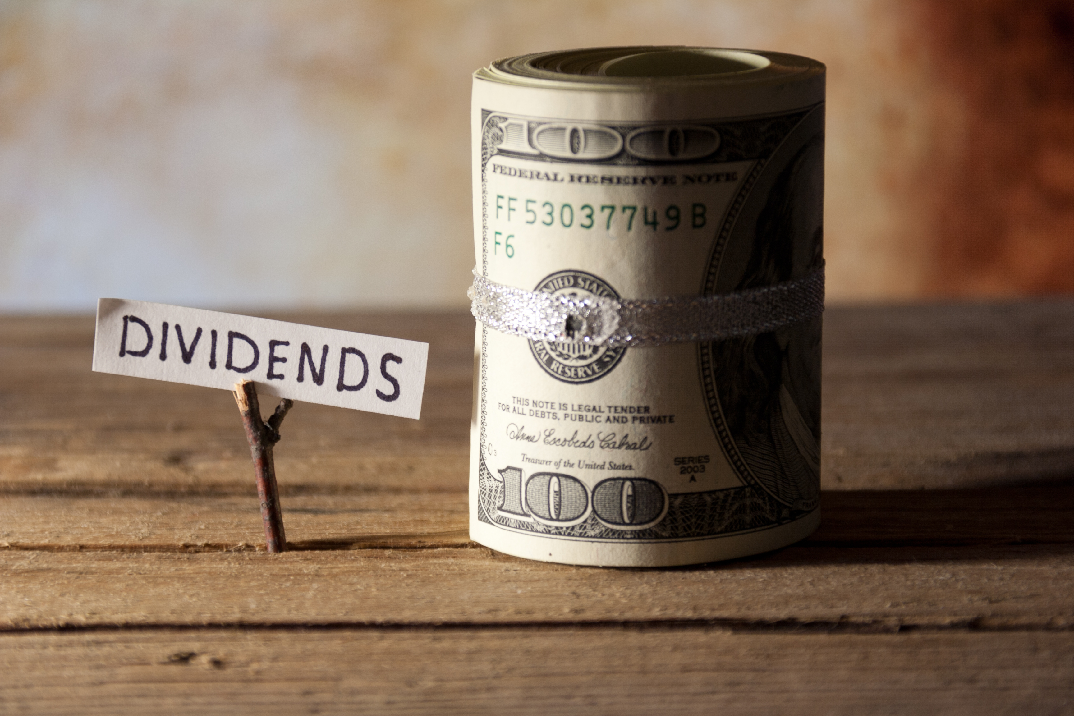 12% payout? These stocks are raining money!