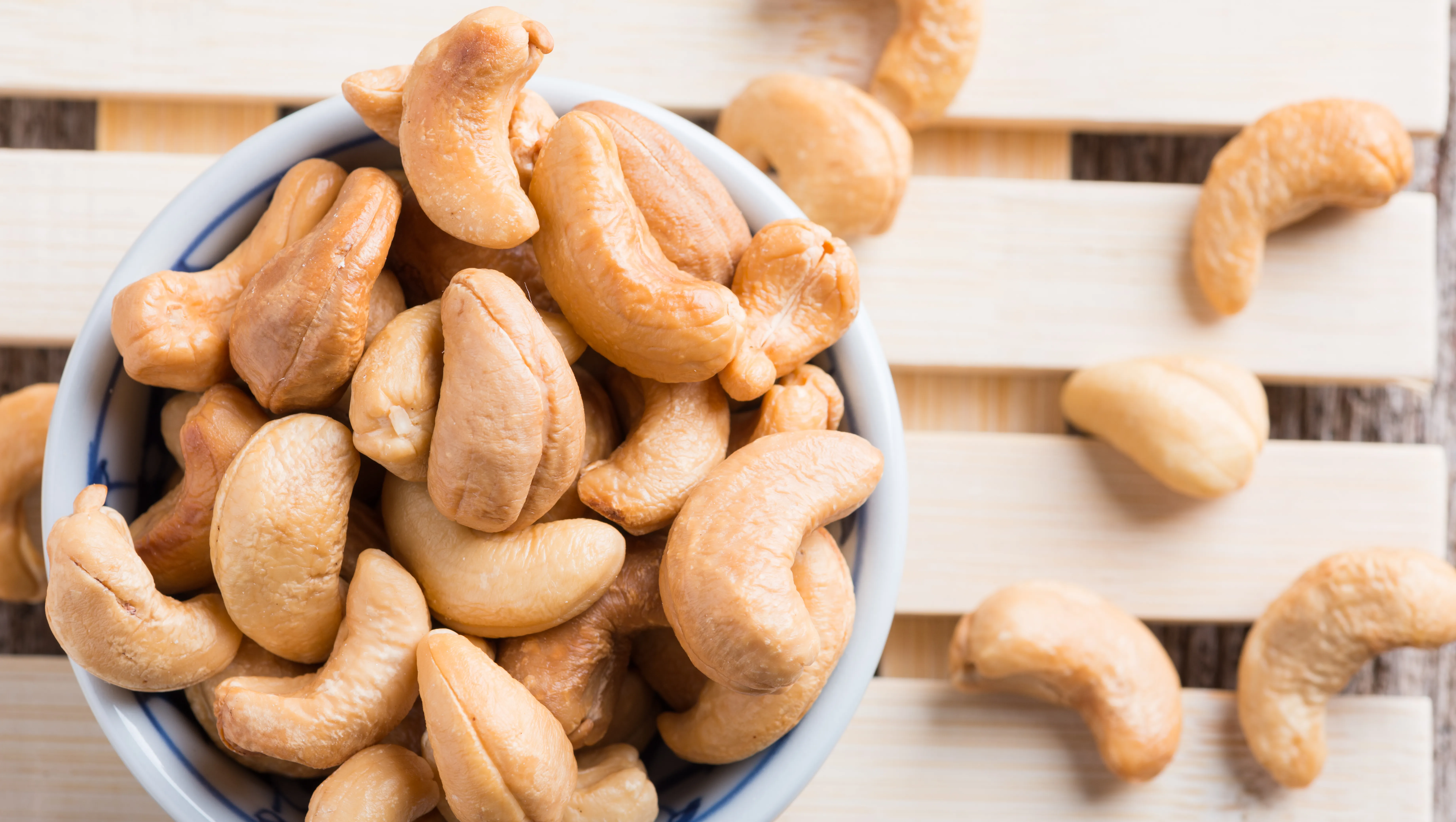 You Have Been Eating Cashews The Wrong Way All Your Life!