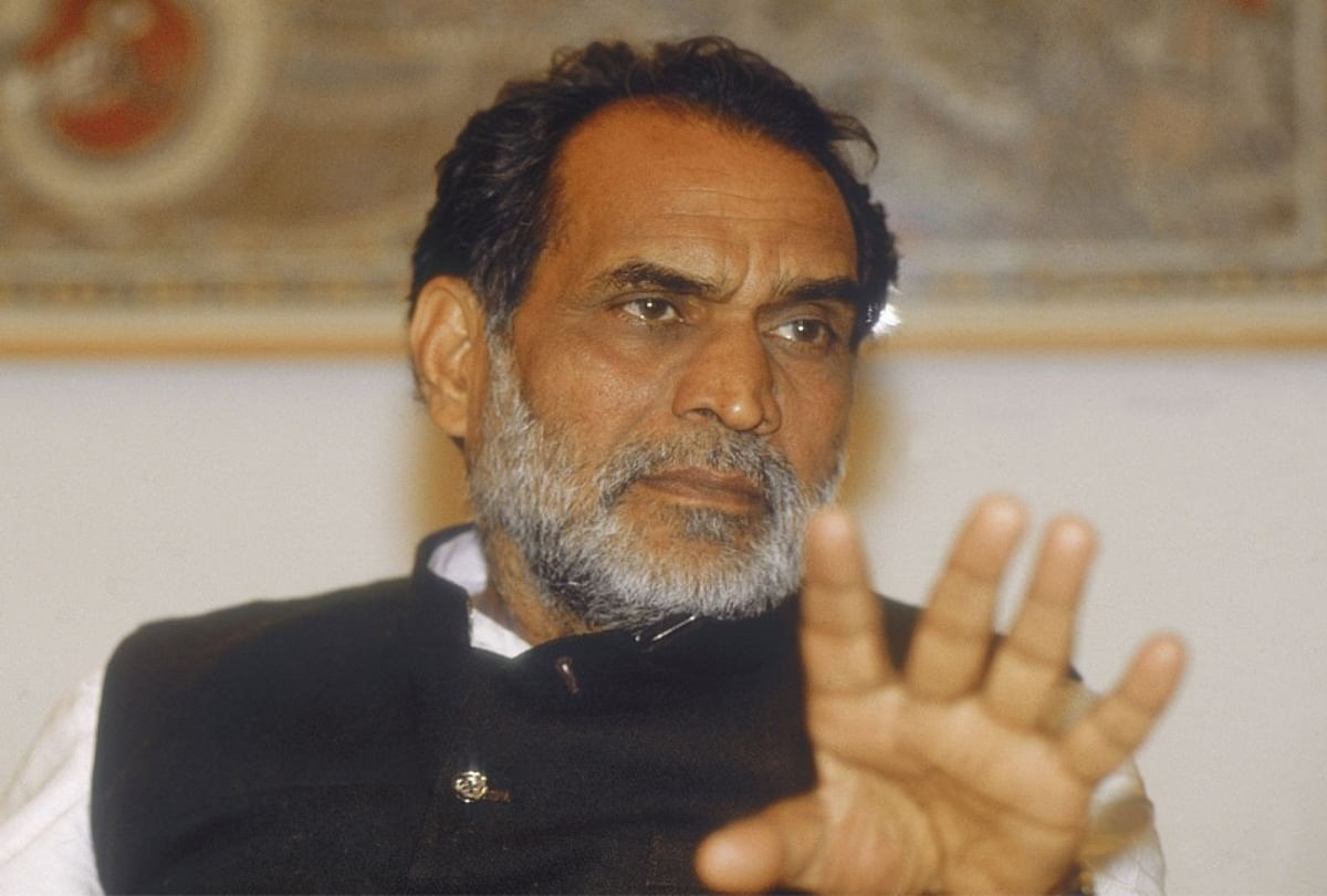 Why Ex PM Chandra Shekhar Resigned as Prime Minister of India?