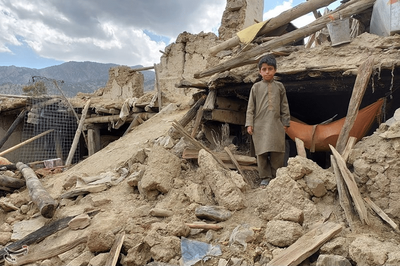 BREAKING: 5.8 Magnitude Shakes Afghanistan, Tremors Felt in Delhi! See Video