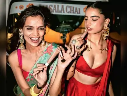 Move over nightclubs, chai-fueled run raves are the new party scene