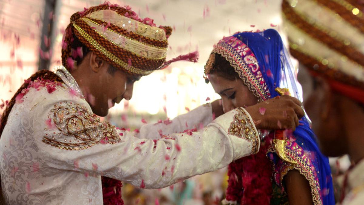 One partner forever   Why many 30s couples now question monogamy!