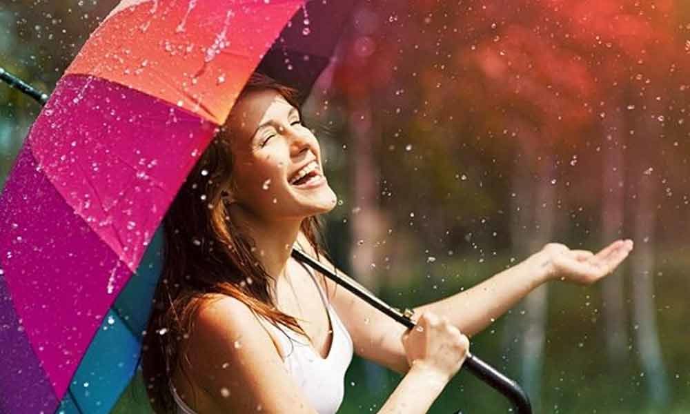 Oily skin in monsoon? These natural ingredients will save your face
