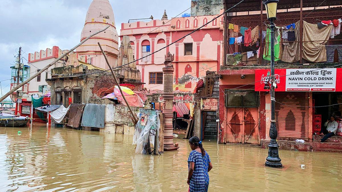 Ganga floods Varanasi: Rising water submerges Ghats, Hundreds displaced!