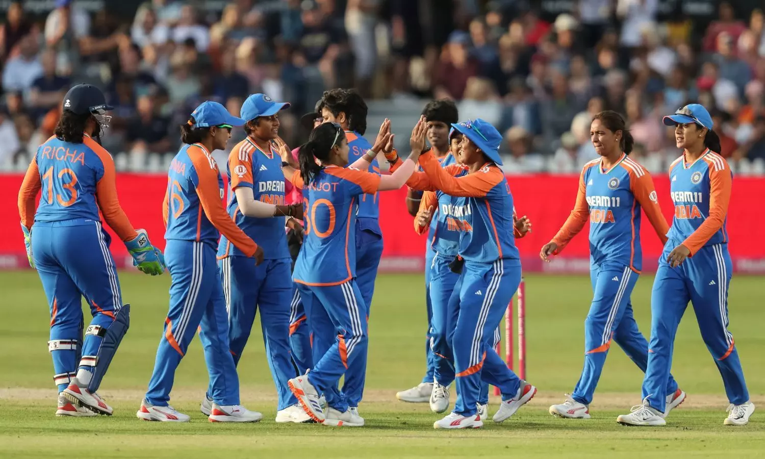 England win toss, Choose to bat first in 1st Women's ODI vs India!