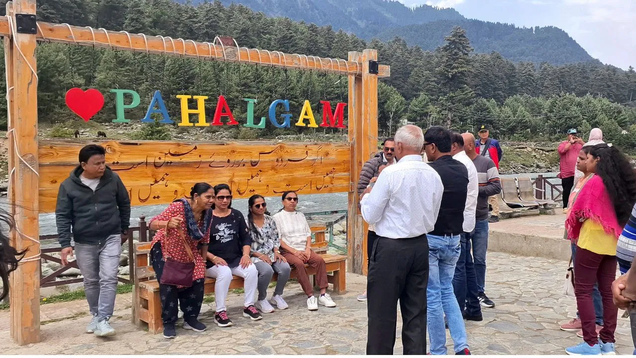 Tourists Resume Travel to Pahalgam: Is the Region Safely Rebounding?