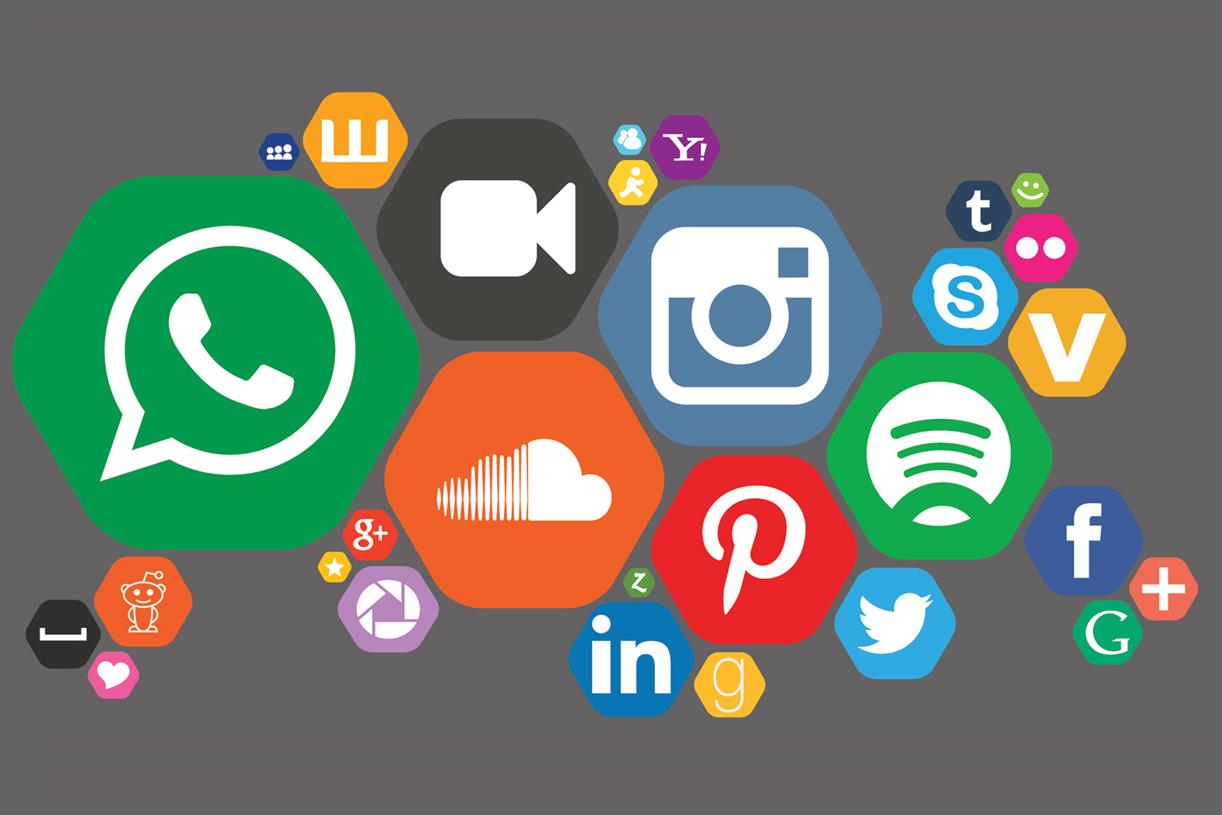 Why Discord and Snapchat feel more real than real life for Gen Z!