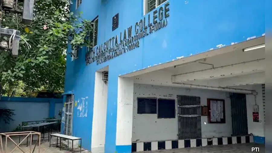 Kolkata Law College reacts to outrage, Campus now guarded by Army veterans!