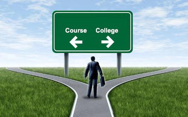 Does College Matter or the Course?