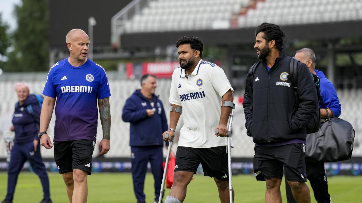 Fifth test twist: India s star Wicketkeeper Ruled out!